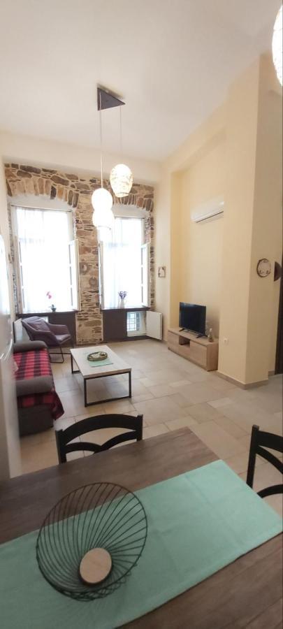 An Authentic Family House In Ermoupolis * Ermoupoli